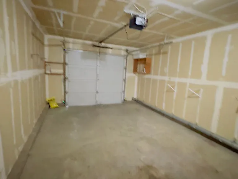 130 Curry Dr — Photo 12