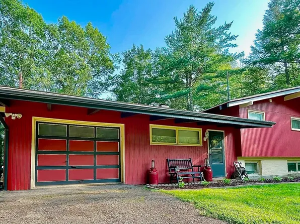 1862 Hawleyton Rd, Binghamton, NY 13903