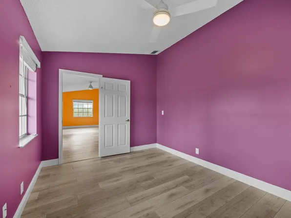 3908 Wendy Anne Circle, West Palm Beach, FL 33417