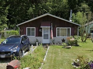 240 Oakwood St, Elyria, OH