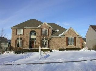 21729 Chase Dr, Novi, MI 48375