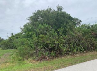 6050 Higgins Ln, Englewood, FL 34224