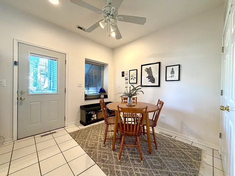 2431 N Albany Ave #1 — Photo 13