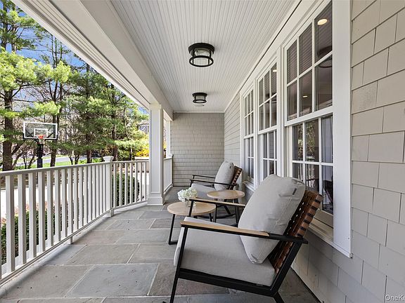 4th image of 16 John Jay Place