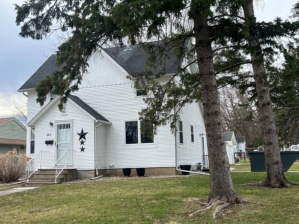1st image of 603 E Academy St
