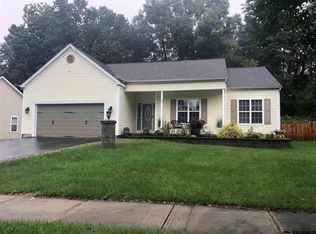 7 Evergreen Dr, Saratoga Springs, NY 12866