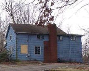3rd image of 2646 Monroe St