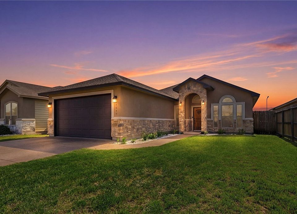 1st image of 7649 Sable Creek Dr