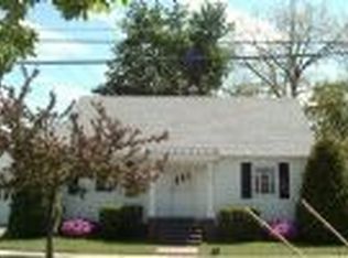 114 E Chestnut St, Orrville, OH 44667