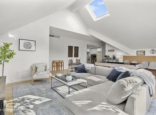 122 E Putnam Ave #5, Greenwich, CT 06830
