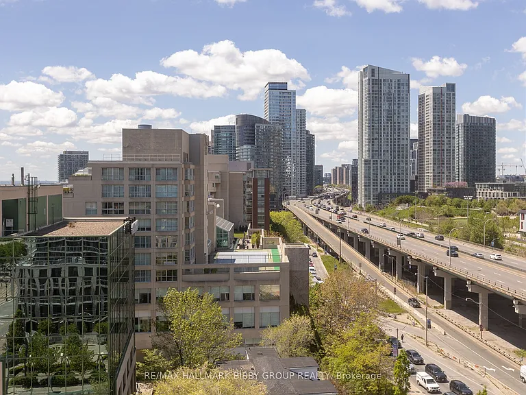 410 Queens Quay W #1103 — Photo 33