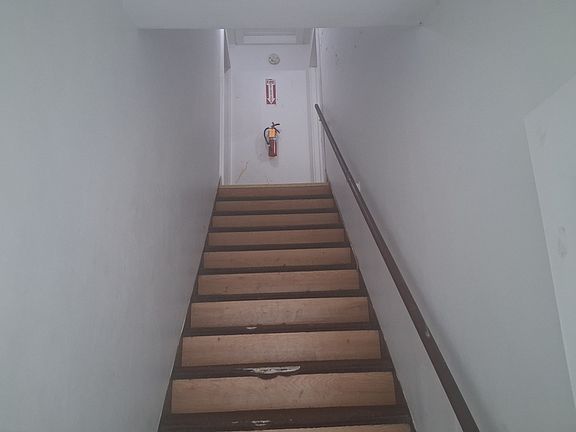 4th image of 1603 S 13th St #B