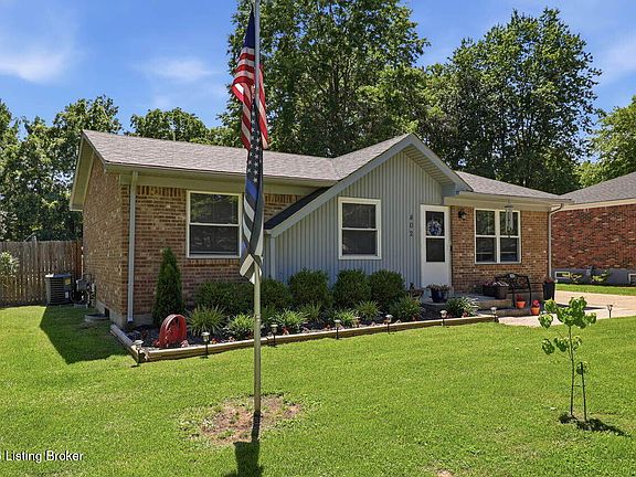 3rd image of 402 Ecchappe Ln