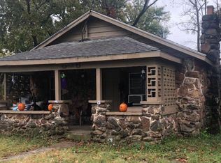 1618 W Chestnut St, Springfield, MO 65802