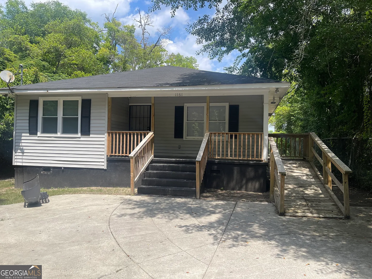 1161 Joe Davis Ln photo 1