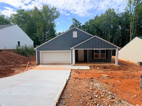 102 Decatur St #3, Simpsonville, SC 29681