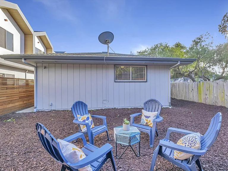 103 Darlington Ln — Photo 22