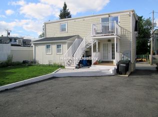65 Murdock St, Somerville, MA 02145