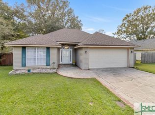 400 Teal Lake Dr, Richmond Hill, GA 31324