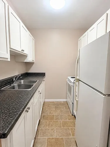 429 Bruce Ave #3 Photo 1