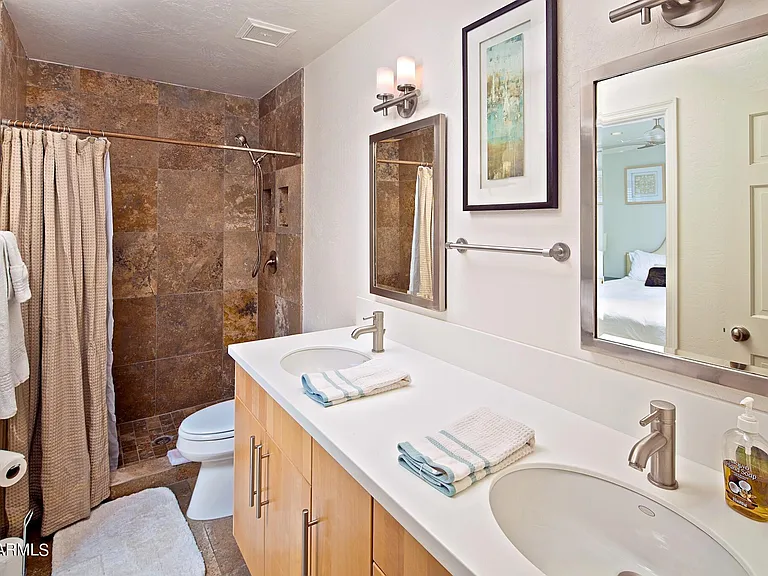 4539 E Karen Dr — Photo 9