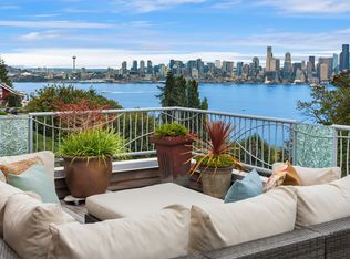1718 Palm Avenue SW, Seattle, WA 98116