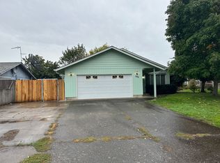 500 Shara Pl, Junction City, OR 97448