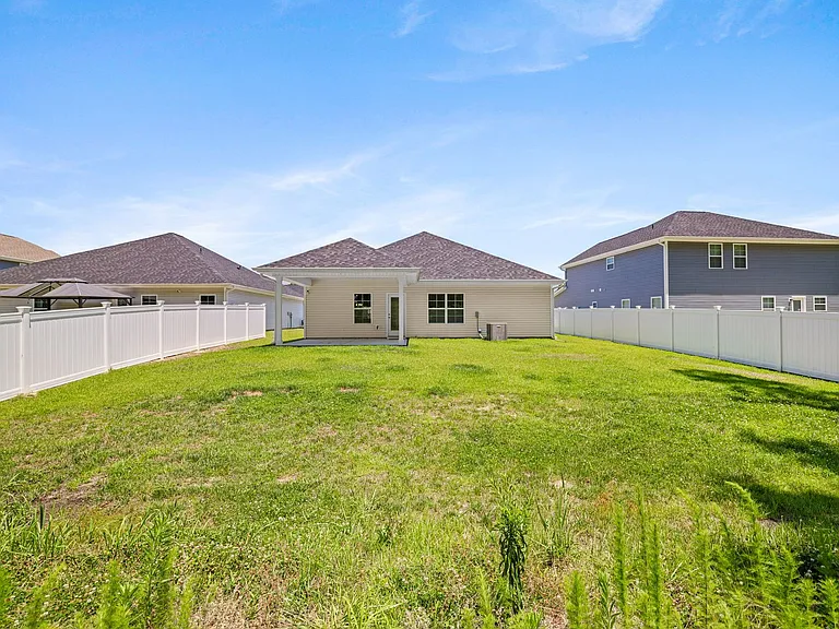 713 Greenwich Pl — Photo 40