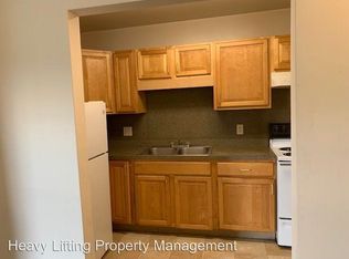 1312 Derry St APT 301, Harrisburg, PA 17104