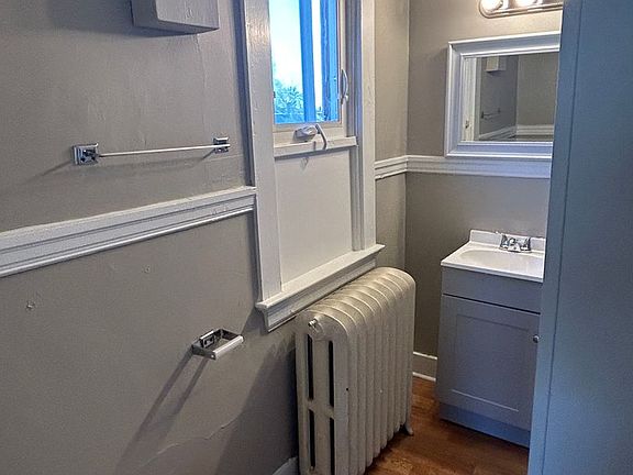 5th image of 1428 Saint Joe Blvd #202