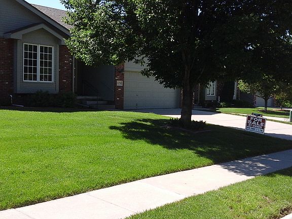 3rd image of 11719 Lakeview Dr