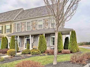 1 Jamestown Sq, Mechanicsburg, PA 17050
