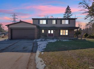 3489 Riverview Ct, Wayne, MI 48184