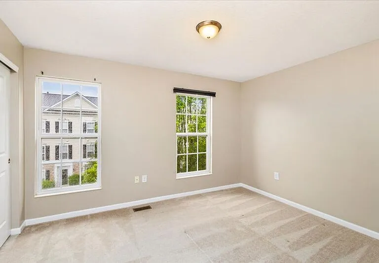 7208 Billy Goat Dr #NEW ALBANY — Photo 17