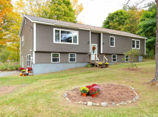 102 Stone Crest Ave, White River Junction, VT 05001