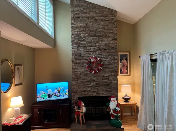 1 Lake Louise Drive #45, Bellingham, WA 98229