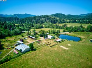 1161 Reston Rd, Roseburg, OR 97471