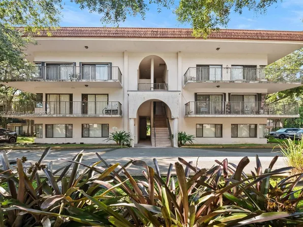 4705 SW 62nd Ave APT 101, Davie, FL 33314