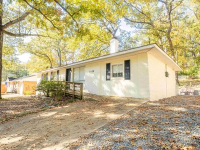 1106 Edgehill Dr, Benton, AR, 72015