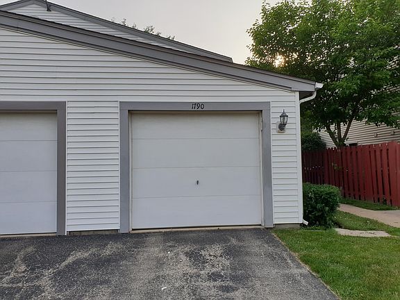 2nd image of 1790 Queensbury Cir #5723