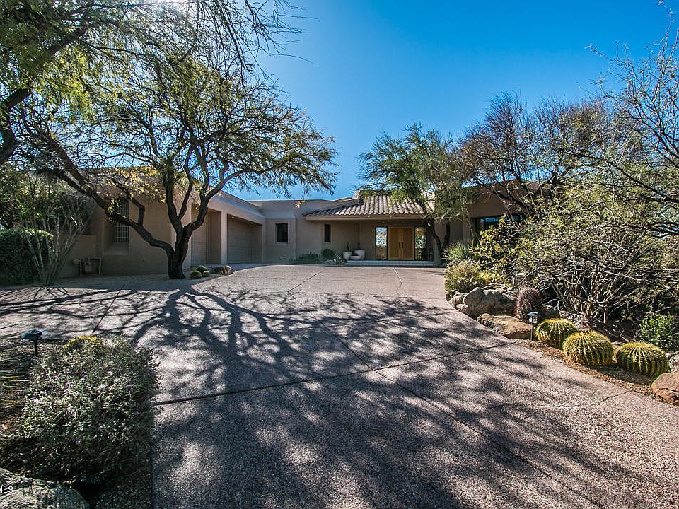 1st image of 10665 E Palo Brea Dr