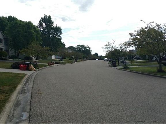 4th image of 7111 Nightshade Dr