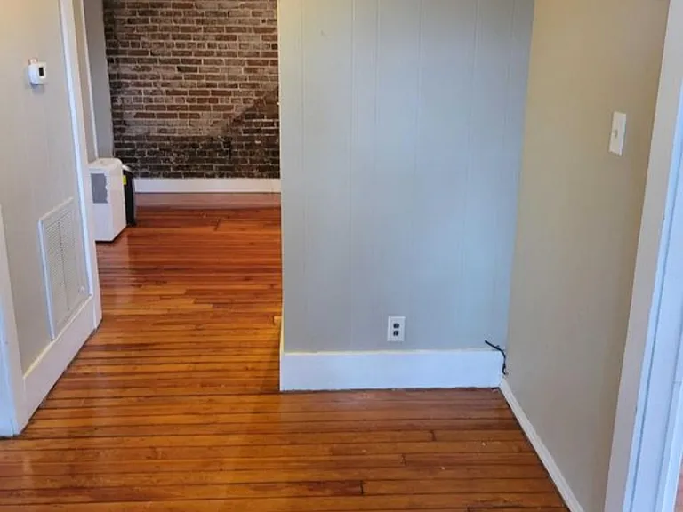 727 Deery St #4 — Photo 10
