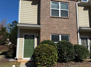 1060 Binghampton Cir, Bogart, GA