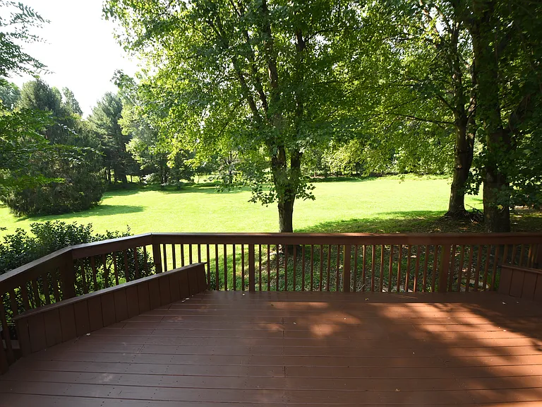 26 Holly Leaf Ct — Photo 98