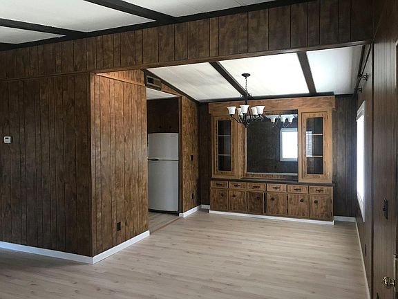 3rd image of 2568 Whispering Hills Cir #2568
