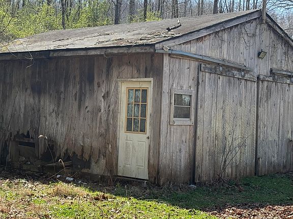 4th image of 3965 Open Fork Rd