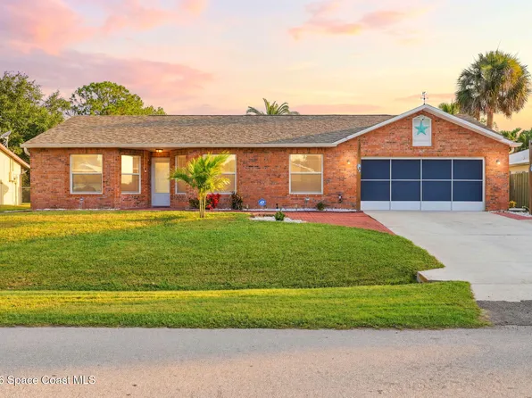 965 Elmont St NW, Palm Bay, FL 32907