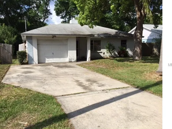 4908 E Serena Dr, Tampa, FL 33617