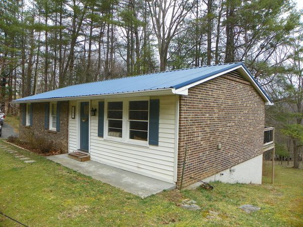 464 Pugh Mountain Rd, Marion, VA 24354